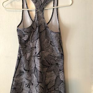 lululemon athletica Tops - Lululemon tank. Size 8 lululemon athletica Tops - Lululemon tank. Size 8